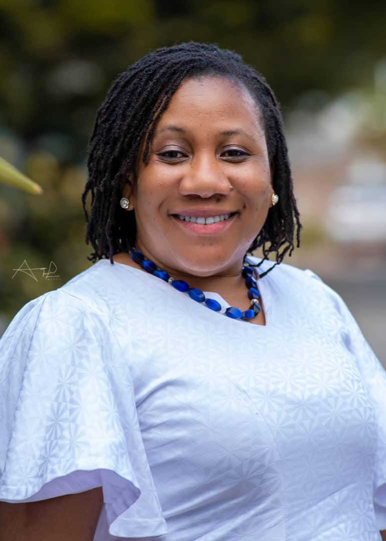 Gloria Dami Baah, CA